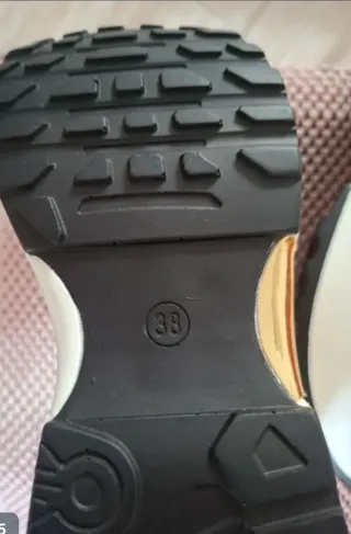 Conjunto Bolso y Zapatos Gucci Beige/Rojo