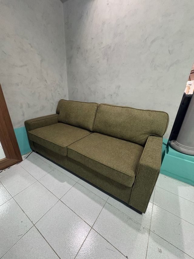 Sofá Italiano Oliva Tela