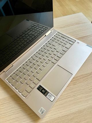 Lenovo Yoga C740 i7 15.6 Oro/Plata