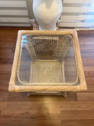 Mesa auxiliar ratán y cristal RECOGIDA EN BANYERES