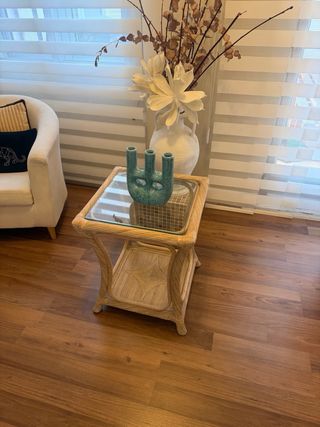 Mesa auxiliar ratán y cristal RECOGIDA EN BANYERES