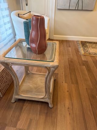 Mesa auxiliar ratán y cristal RECOGIDA EN BANYERES
