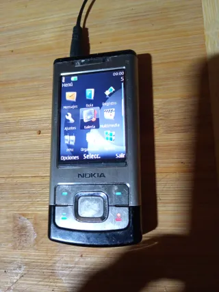 Teléfono Móvil Nokia Plata y Negro