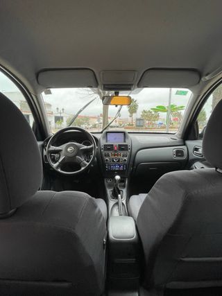 Nissan Almera 2005