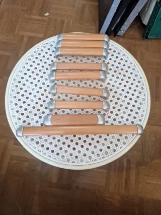 Tiradores madera y metal