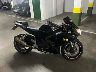 Suzuki GSX-R 600 Negra