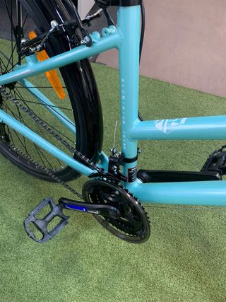 Bicicleta BOUNTY COUNTRY HIBRID exposición