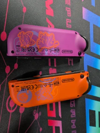 Nintendo Switch OLED Pokémon Scarlet & Violet