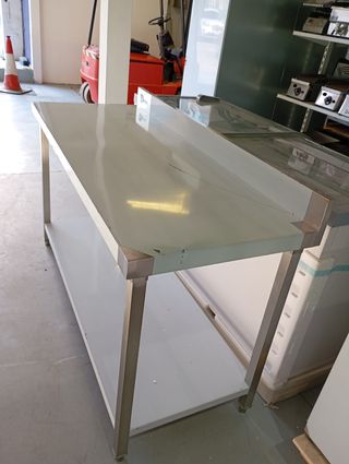 Mesa de trabajo de acero inoxidable