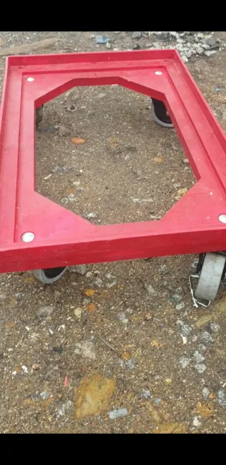 Carros para transportar.