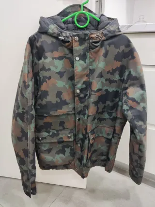 Chaqueta impermeable hombre ZARA