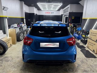 Mercedes-Benz Clase A45 amg con buckets