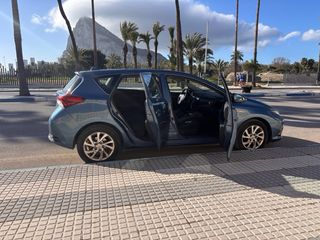 Toyota Auris 140H Híbrido Automático