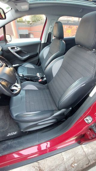 Peugeot 2008 1.2 PureTech 110cv Allure Start/Stop