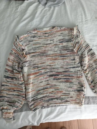 Jersey con volantes en hombros multicolor