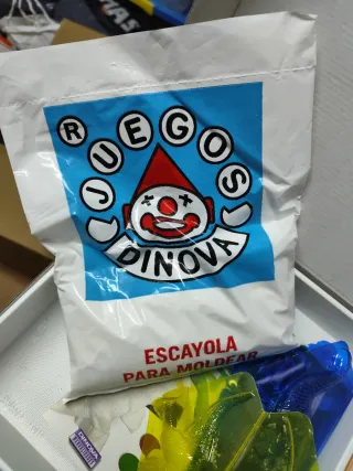 Kit Moldeo Escayola Dinosaurios