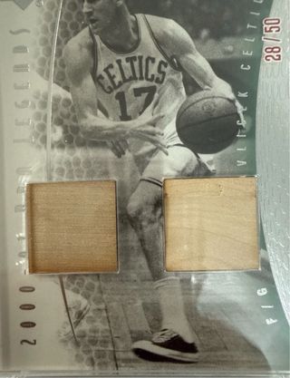 Tarjeta John Havlicek 28/50 con trozo de pista