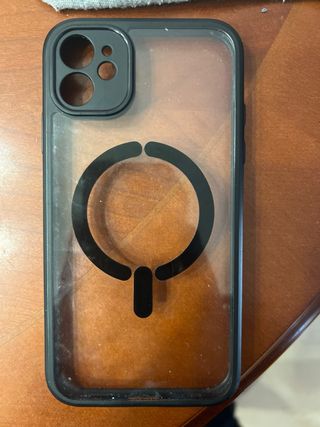 iPhone 11 Blanco + 6 Carcasas