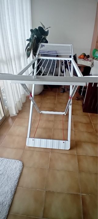 Tendedero plegable blanco