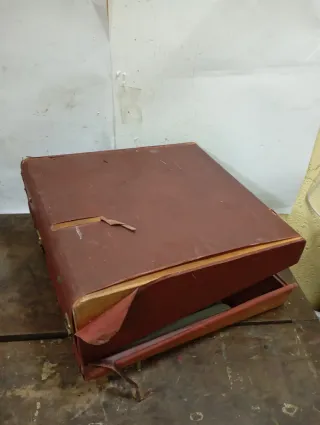 Máquina de escribir Olivetti Studio 44