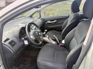 Toyota Auris 2008