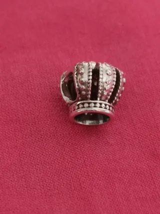 Charm Corona Pandora Original Plata