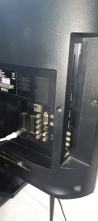 Televisor Sony BRAVIA 32 pulgadas sin Mando