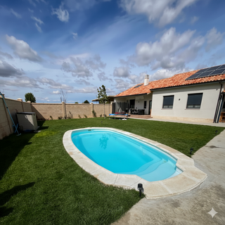 Piscina de poliéster 7.00x3.00m