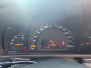 Mercedes-Benz Clase C 2005