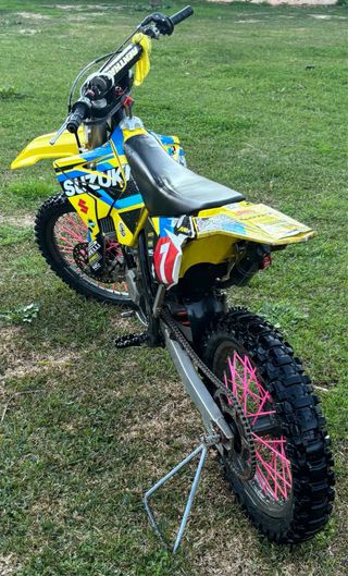 Suzuki RM 125 2T