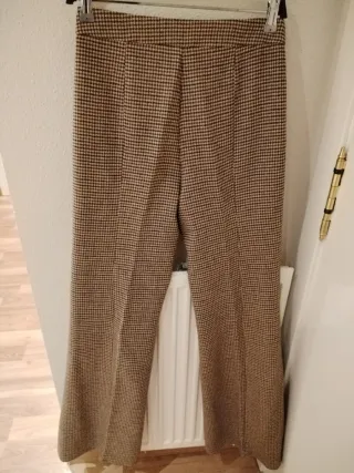 Pantalón Mango pata de gallo lana T.36