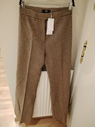 Pantalón Mango pata de gallo lana T.36