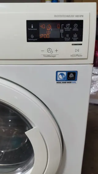 Lavadora Secadora Electrolux