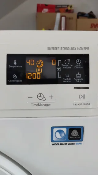 Lavadora Secadora Electrolux