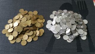 LOTE DE 1 PESETA & MONEDAS (ESPAÑA MUNDIAL 82)