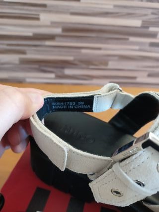 Sandalias HUGO Kris Plataforma Blanca Negra