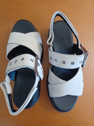 Sandalias HUGO Kris Plataforma Blanca Negra