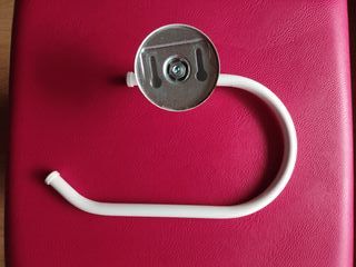 Toallero de anilla metálico blanco