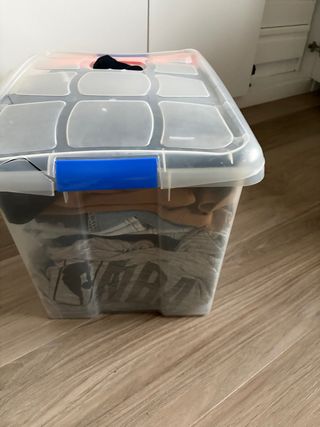 Caja 10kg Ropa Marca y Normal 12-17 años