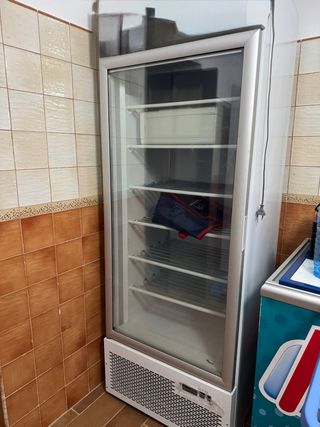 Congelatore espositore verticale