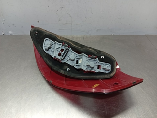 PILOTO TRASERO IZQUIERDO MERCEDES-BENZ CLASE A (B