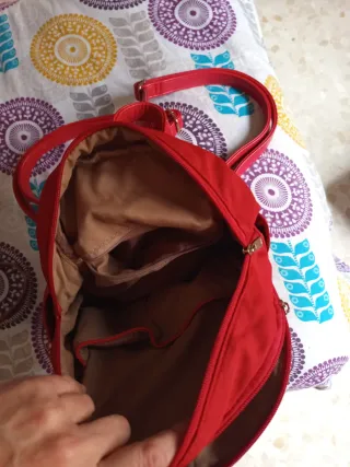 Mochila Roja