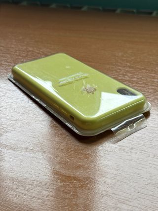Funda iPhone XS Max Amarilla Apple SIN ESTRENAR