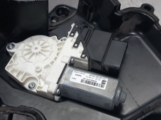 ELEVALUNAS TRASERO DERECHO SEAT LEON (1P1) BKD 1P