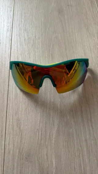 Gafas deportivas con funda