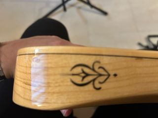 Guitarra Michael Kelly Custom Collection