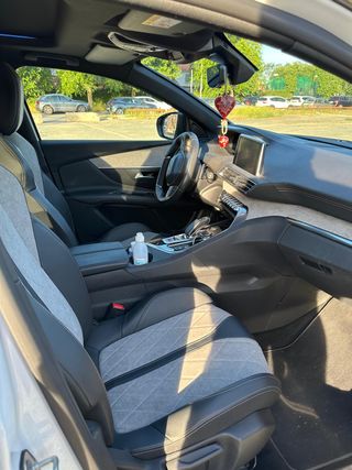 Peugeot 3008 hybrid 4 GT