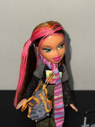 Fianna Bratz Tokyo a Go go 2005