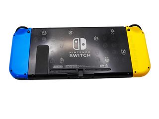 CONSOLA NINTENDO SWITCH 32GB EDICION FORTNITE JOYCON BLU GIALLO