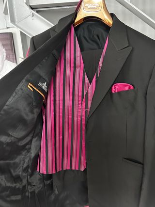Traje de Novio Tony Ceballos XXL Negro/Rosa